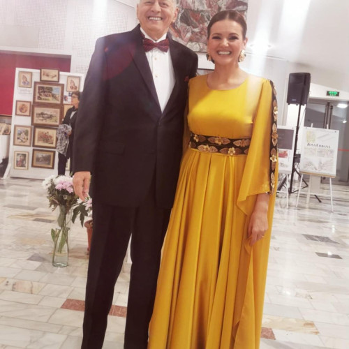 Festivalul Național de Interpretare și Creație a Romantei "Crizantema de Aur" a adus momente de magie la Târgoviște