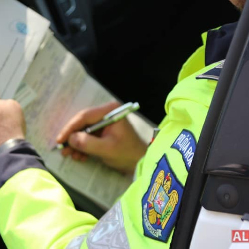 Polițiștii protestează în fața Guvernului pentru restanțele salariale