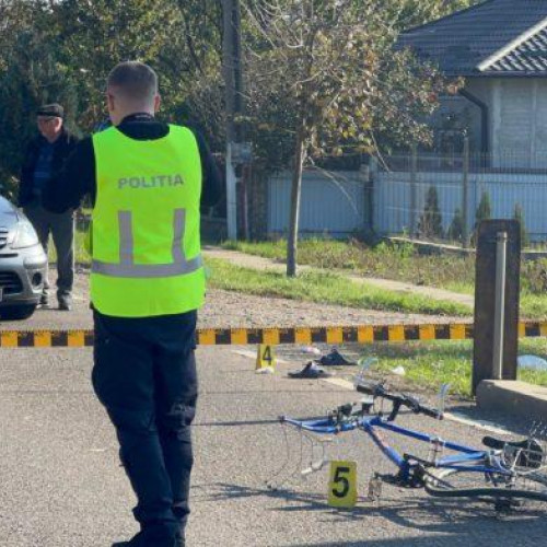 Accident rutier grav în judet, un biciclist în stare critică
