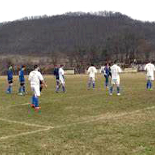 Unirea DMO câștigă derby-ul etapei și își consolidează prima poziție în clasament