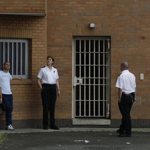 Guvernul britanic continuă să elibereze deținuți în cadrul unei strategii de descongestionare a penitenciarelor