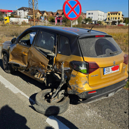 Elvețian de 19 ani a furat o mașină și a provocat un tumult în Sibiu