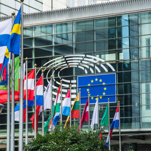 Parlamentul European a aprobat un împrumut de până la 35 de miliarde de euro pentru Ucraina