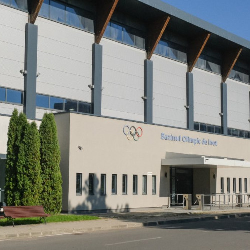 Bazinul Olimpic din Brașov se redeschide după lucrări de modernizare