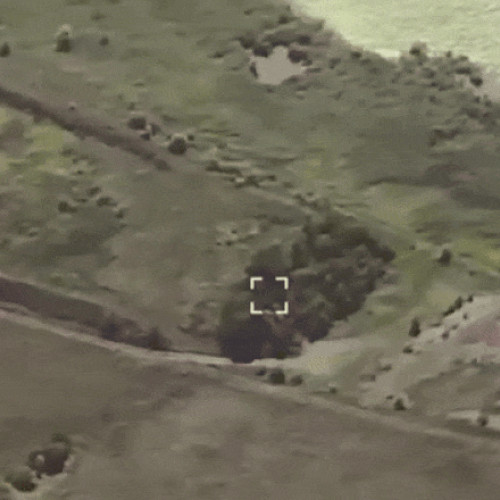 Forțele ruse desfășoară echipamente militare pe frontul din Ucraina