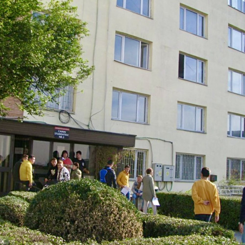 Super veste pentru studenţi din Argeş: subvenţii pentru chirie