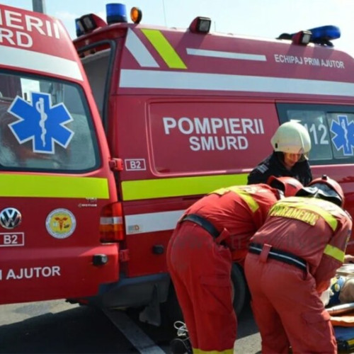 Doi tineri răniți după un accident rutier pe Șoseaua Olteniței