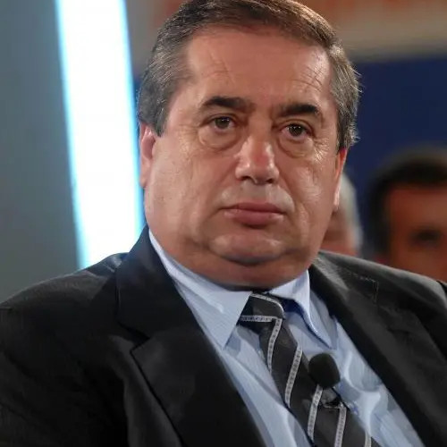 Combinatele de îngrășăminte chimice din România, scoase din nou la vânzare