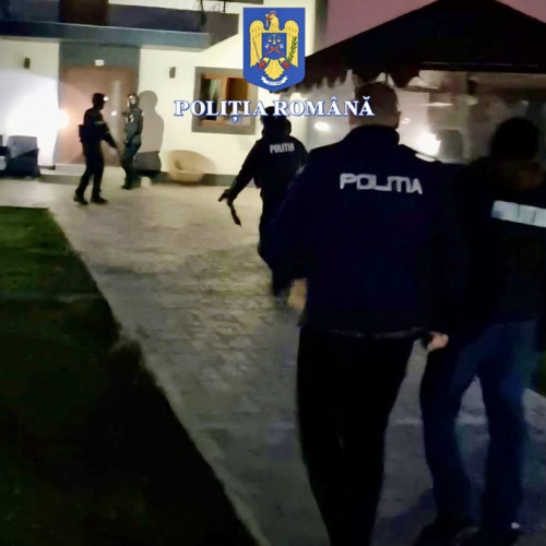 Capturarea unui escroc din Argeș, care solicita avansuri și dispărea fără urmă