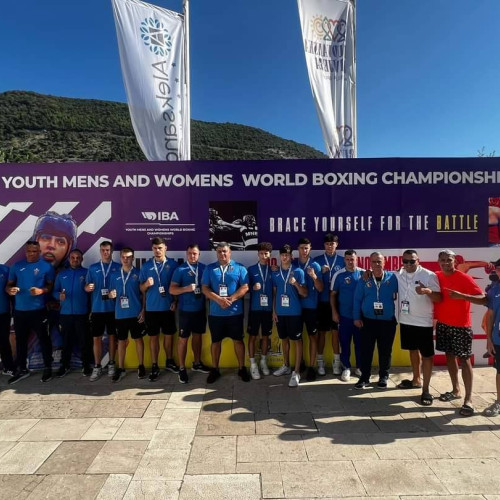 România concurează la Campionatul Mondial de Box pentru Tineret în Muntenegru