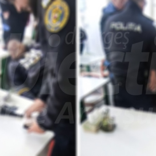 Nepalez sub influența substanțelor interzise, prins cu nouă permise de conducere false în Pitești