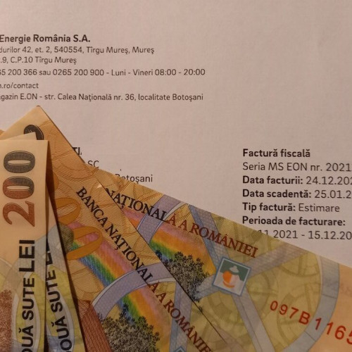 Românii vor plăti o nouă taxă pentru energia electrică începând cu 1 noiembrie