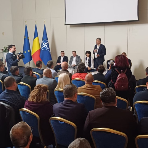 Premierul Marcel Ciolacu se întâlnește cu oamenii de afaceri din Botoșani