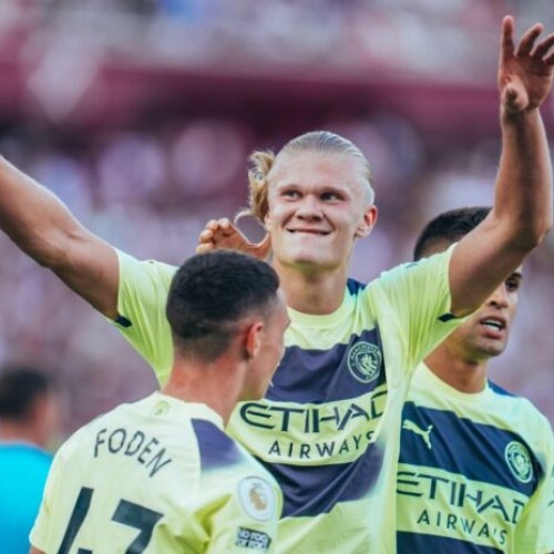 Phil Foden îl laudă pe Erling Haaland pentru abilitățile sale de marcator