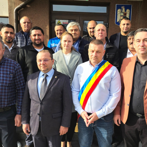 Prefectul Adrian Bourceanu participă la constituirea consiliilor locale din Oniceni, Ion Creanga și Secuieni