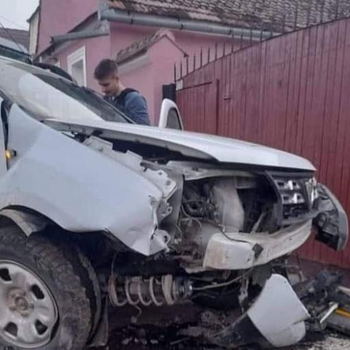 Accident grav în Viisoara: un tânăr de 26 de ani sub influența alcoolului