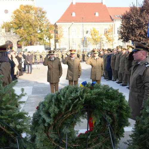 Ceremonie militară de Ziua Armatei României la Cluj-Napoca