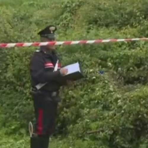 Trupul unei romance, descoperit pe un câmp lângă Roma: un american cercetat pentru omor
