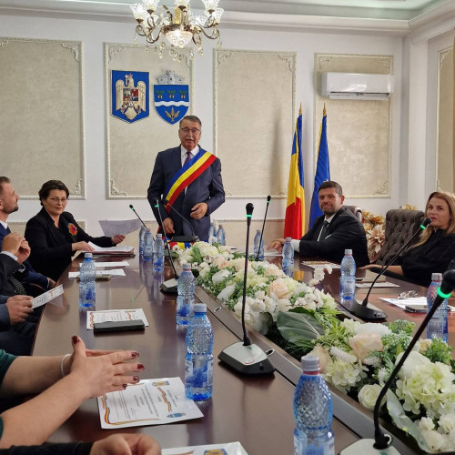 Dorinel Soare depune jurământul pentru a noua oară ca primar al comunei Niculești