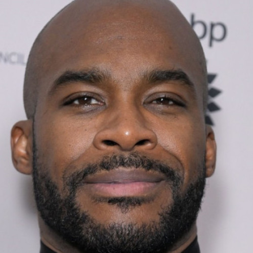 Dean Forbes, multimilionarul care vrea să ajute comunitățile defavorizate