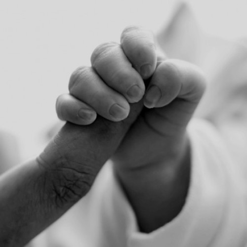 Biserica Catolică din Belgia și Italia, acuzată de adopții forțate