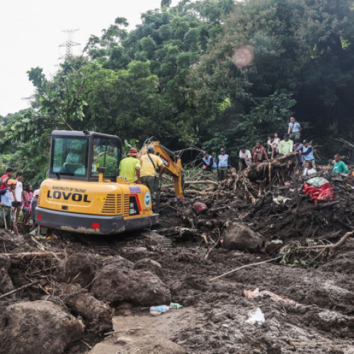 Cel puțin 97 de persoane și-au pierdut viața în Filipine din cauza furtunii tropicale Trami