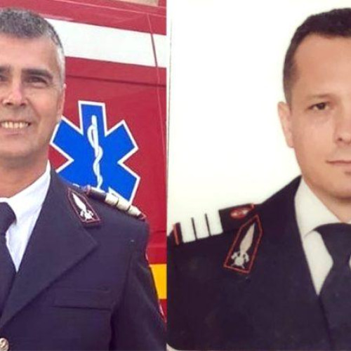 Doi pompieri din Hunedoara salvează viața unui bărbat căzut pe trotuar