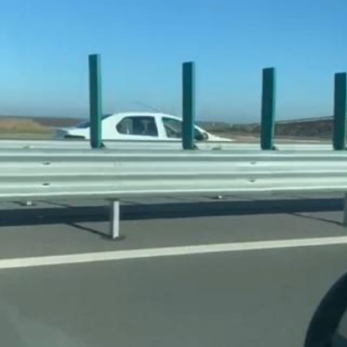 Sofer de 70 de ani circula pe contrasens pe drumul expres Craiova-Pitesti