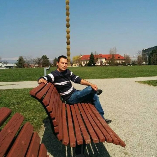 Descoperire macabră în comuna Stoina: Un tânăr a fost omorât