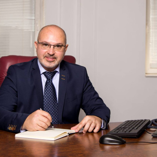 Liviu Stoica, fost director general al Companiei de Apă Târgoviște-Dâmbovița, prezintă realizările și provocările mandatului său