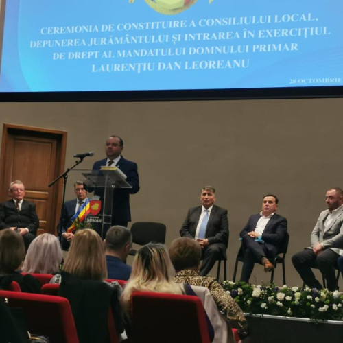 Ceremonia de depunere a jurământului la Primăria Roman
