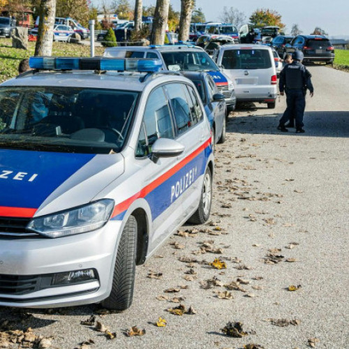 Operațiune masivă a poliției în nordul Austriei: Căutări intense pentru un bărbat înarmat