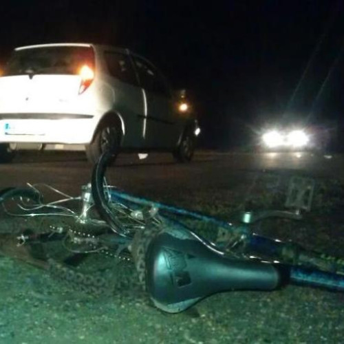 Accident grav între un biciclist și un autoturism în județul Cluj