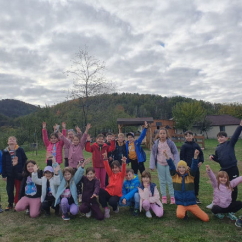 Liceul Ortodox "Episcop Roman Ciorogariu" din Oradea organizează "Școala Altfel" cu activități educative diverse