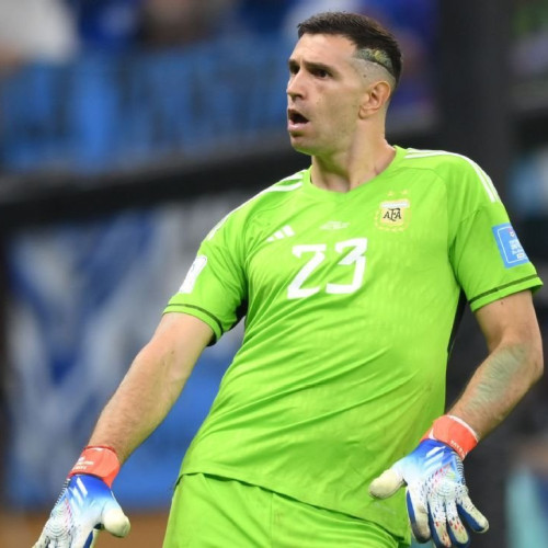 Emiliano Martinez, premiat ca cel mai bun portar al sezonului în cadrul Galei Balonul de Aur