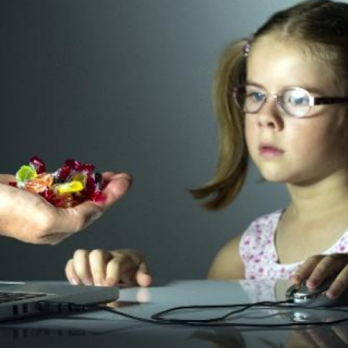 Riscurile utilizării internetului de către copii cresc pe zi ce trece