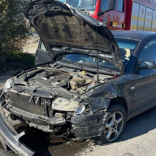 Accident rutier în Stejeriș: Trei persoane rănite, dar fără transport la spital