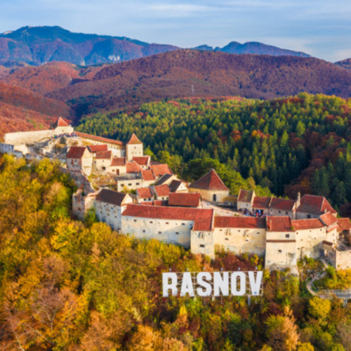 Brașov, cea mai populară destinație turistică în vacanța de toamnă