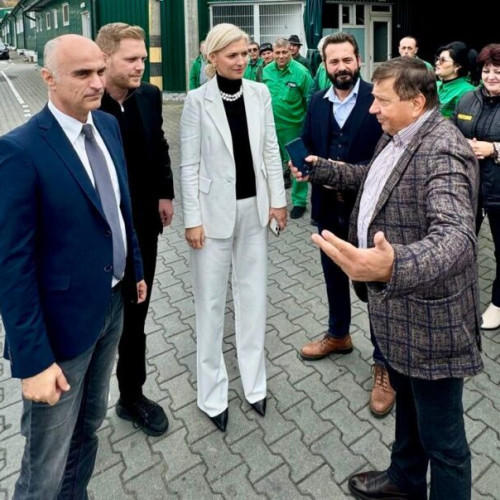 Alina Gorghiu discută cu oamenii de afaceri din Argeș despre planurile de guvernare