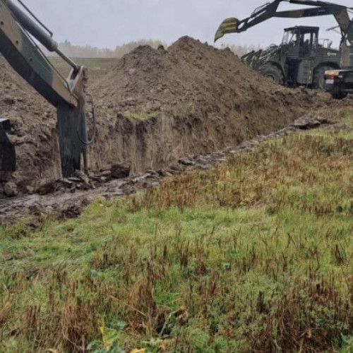 Polonia începe construcția fortificațiilor la granița cu Rusia și Belarus