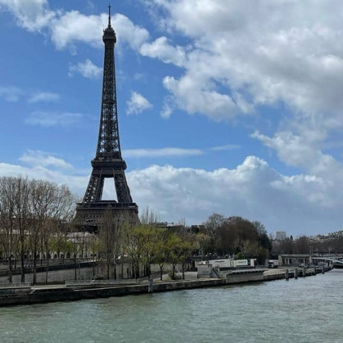 Franța reintroduce controalele la frontierele terestre, maritime și aeriene