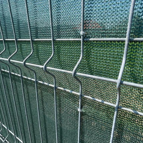 Amenințări cu violență la Baia de Arieș, din cauza unui gard