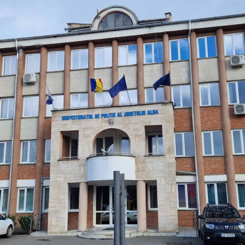 Alertează prietenii! O tânără din Alba Iulia avertizează despre un bărbat agresiv