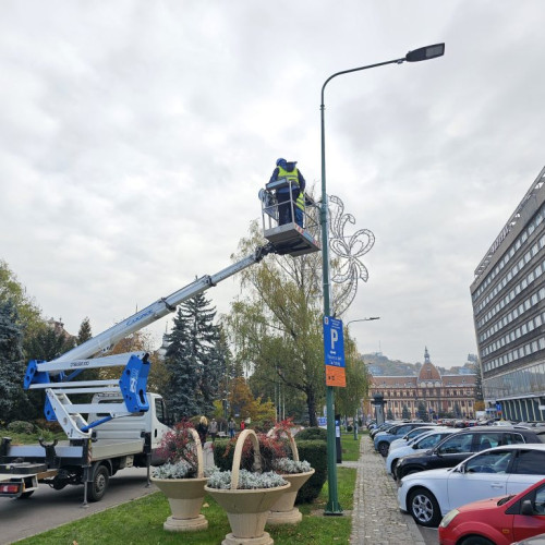 Primăria Brașov a demarat pregătirile pentru sărbătorile de iarnă