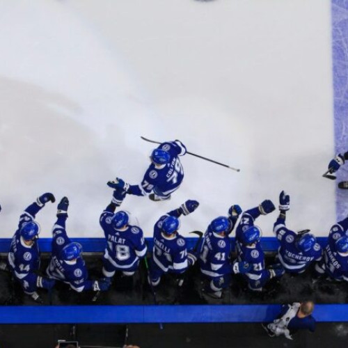 Tampa Bay Lightning învinge Colorado Avalanche cu 5-2