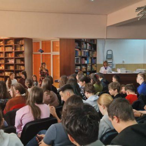 Membri ai redactiei Buzz din Botoșani, prezenți la FILIT în Iași