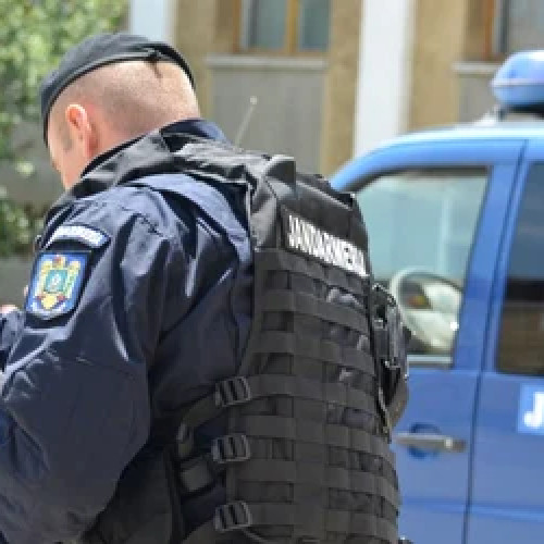 Jandarmii mobilizați pentru asigurarea ordinii la evenimente sportive și religioase