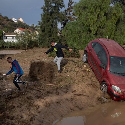 Viituri devastatoare în Valencia: peste 62 de persoane decedate