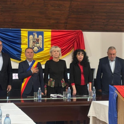 Deputatul Gheorghe Simon, prezent la ceremonia de investire a primarului Florea Poienar la Botiza