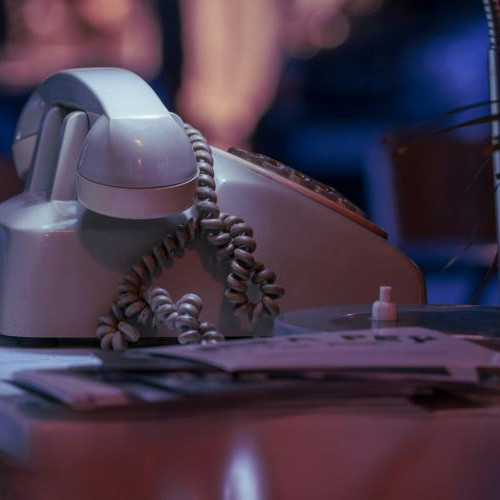 Rămân telefoanele fixe în circulație? Statistici surprinzătoare în România